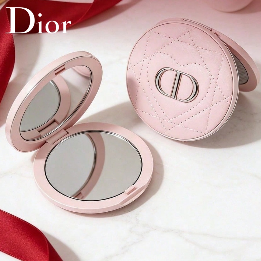 Ysl Beauty Makeup - Christian Dior Dior'un çantası Kadınlar İçin